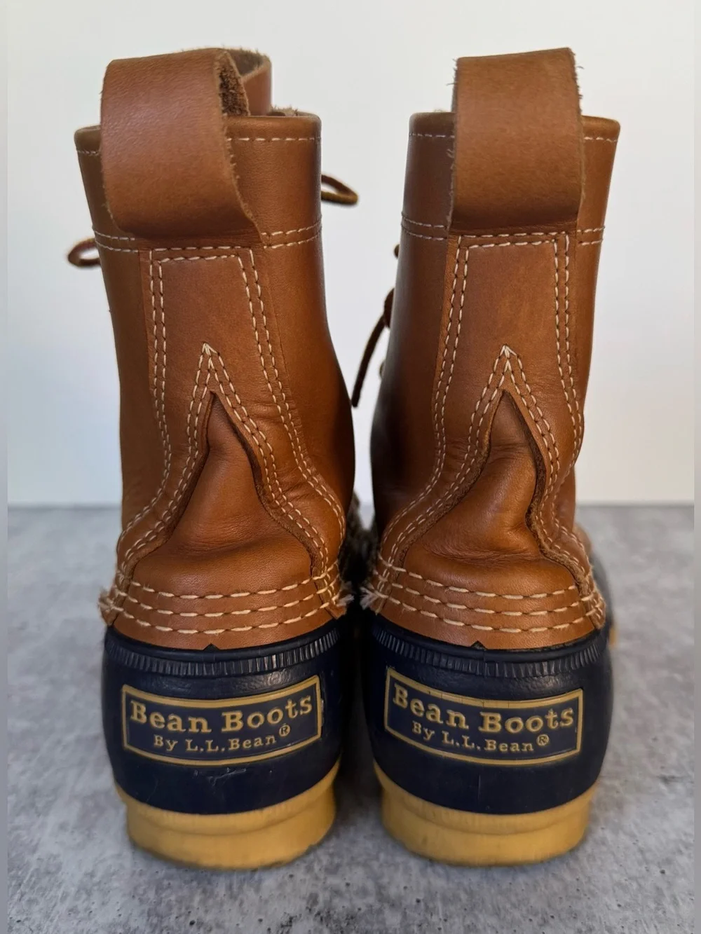 LL Bean Duck Boots Women's Size 8 Tan Blue Leather Chain Soles Maine USA 8”